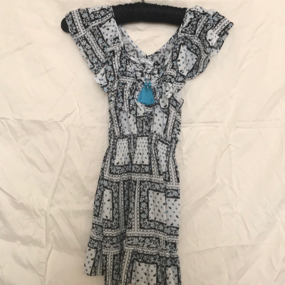Girls dress